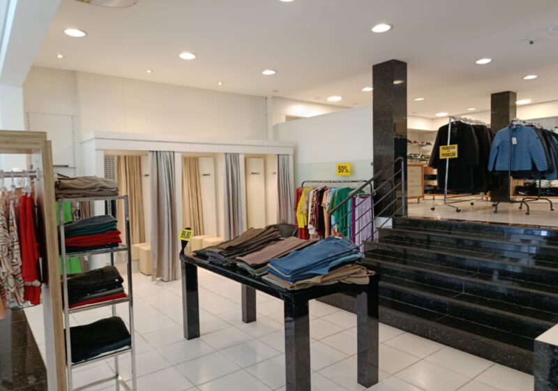 REF. 3941 - Loja de confecção