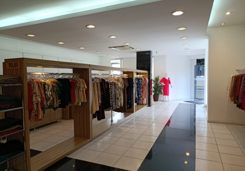 REF. 3941 - Loja de confecção