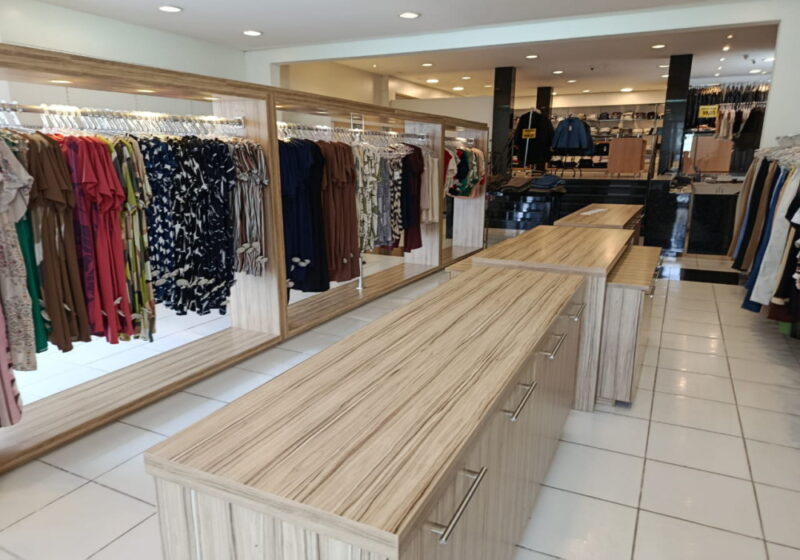 REF. 3941 - Loja de confecção