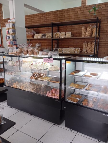 Padaria à venda em Curitiba - Bairro Capão Raso - REF-1586