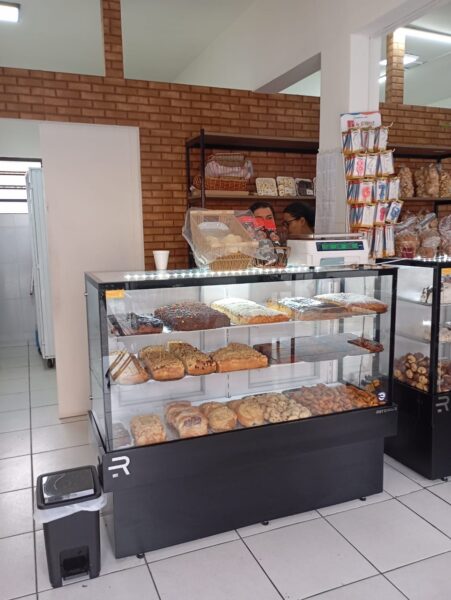 Padaria à venda em Curitiba - Bairro Capão Raso - REF-1586