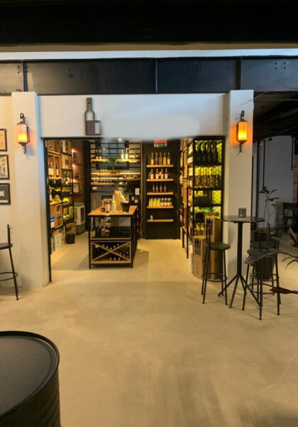 REF. 3905 - Adega Loja de bebidas