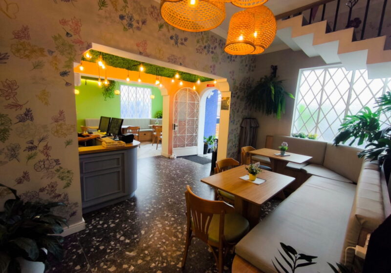 REF. 3924 - Confeitaria cafe e lanches