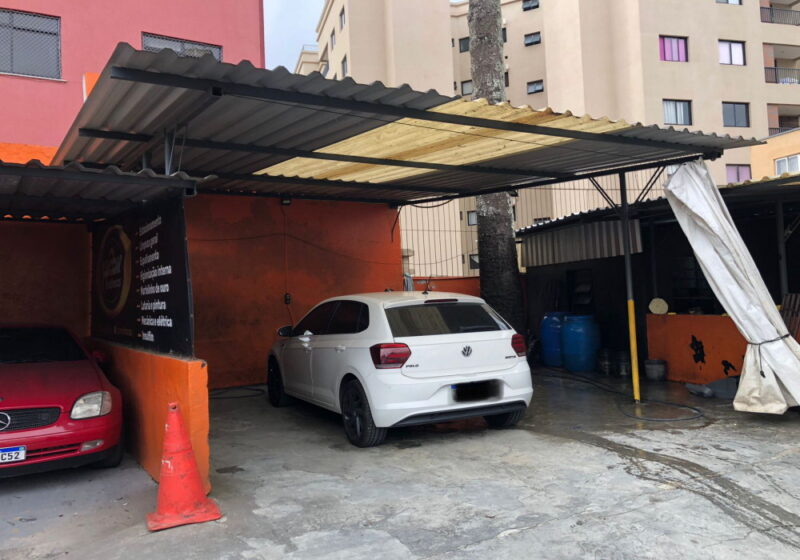 REF. 3945 - Estacionamento e Lava Car