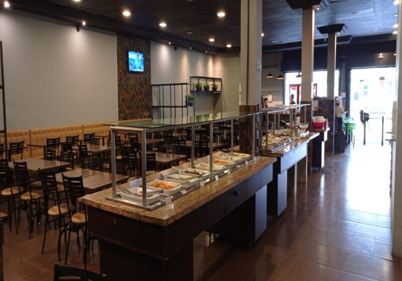 REF. 3856 - Restaurante Buffet Central