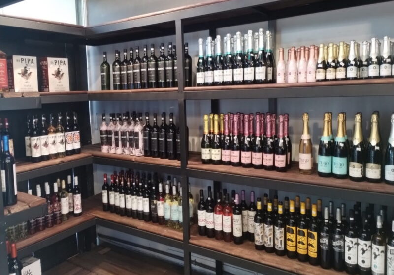 REF. 3966 - Mini Mercado à venda em Curitiba