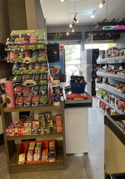 REF. 3966 - Mini Mercado à venda em Curitiba