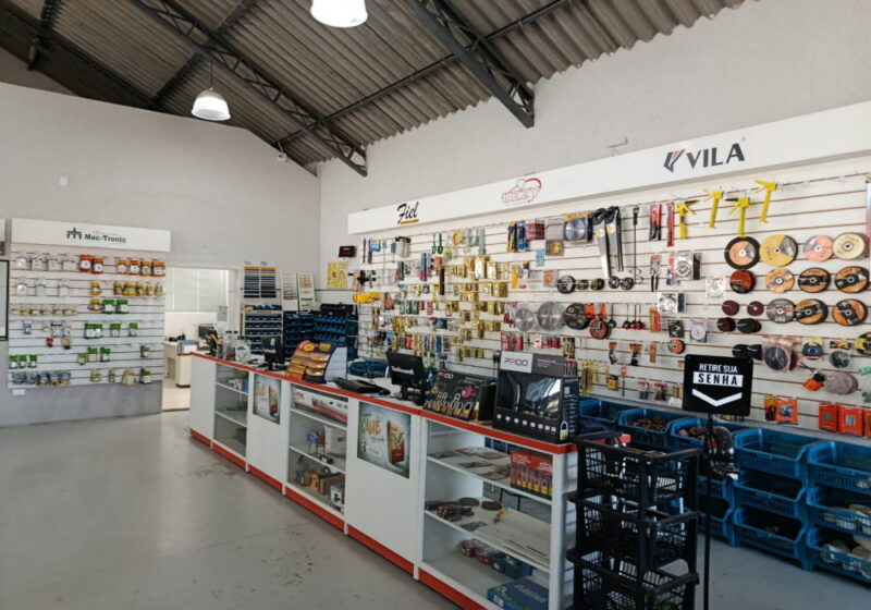 REF. 3934 - Material de Construção com Imóvel