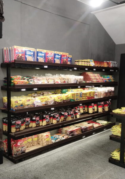 REF. 3966 - Mini Mercado à venda em Curitiba