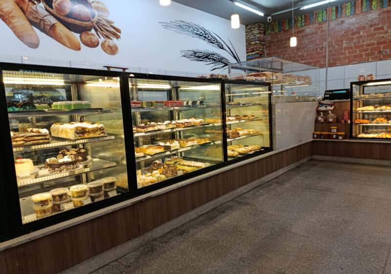 REF. 3960 - Panificadora e confeitaria