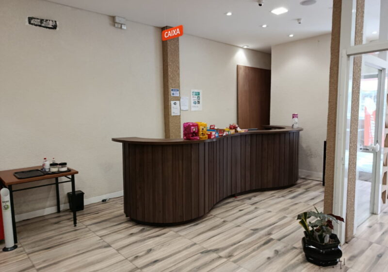 REF. 3974 - Restaurante Buffet Central