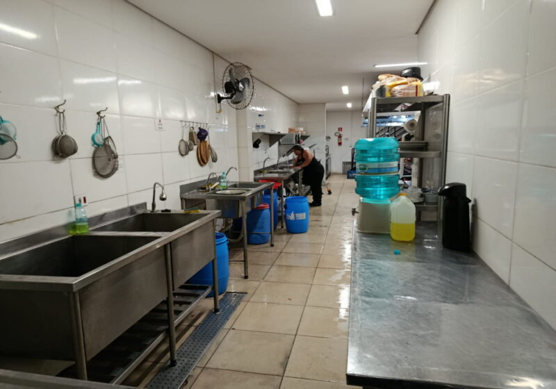 REF. 3974 - Restaurante Buffet Central