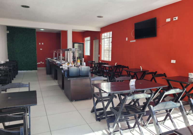 REF. 3832 - Restaurante Buffet