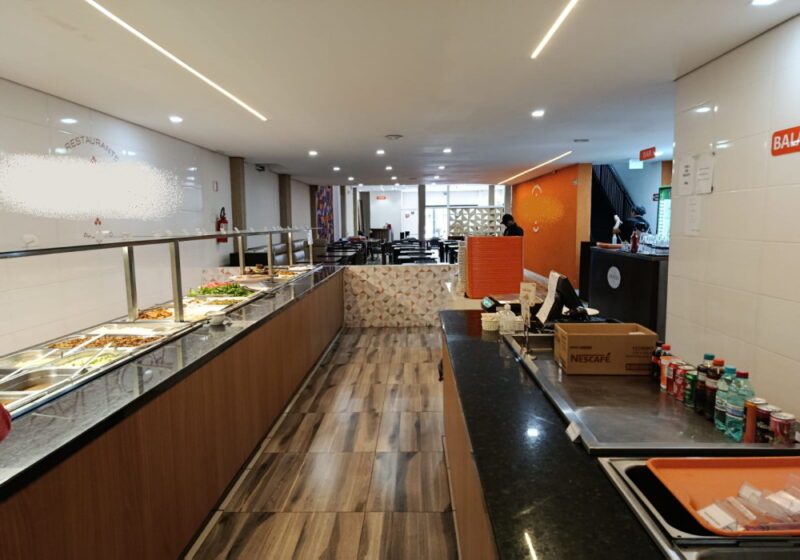 REF. 3974 - Restaurante Buffet Central