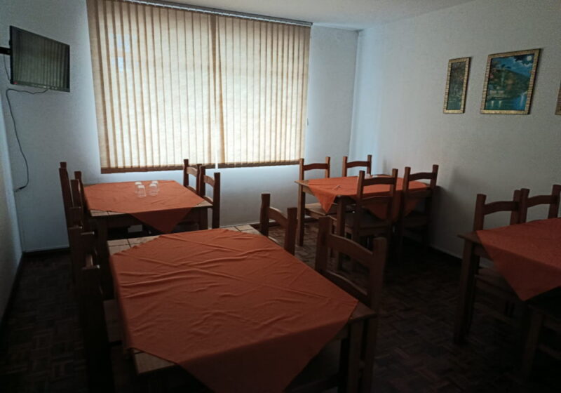 REF. 3970 - Restaurante Buffet com Grill