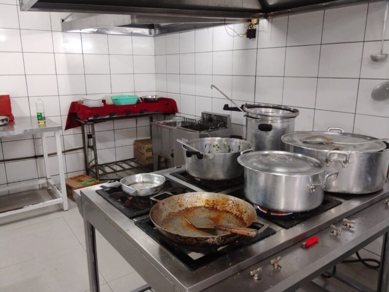 REF-1587 - Restaurante Buffet Livre – Buffet Livre – Bairro Novo Mundo, Curitiba