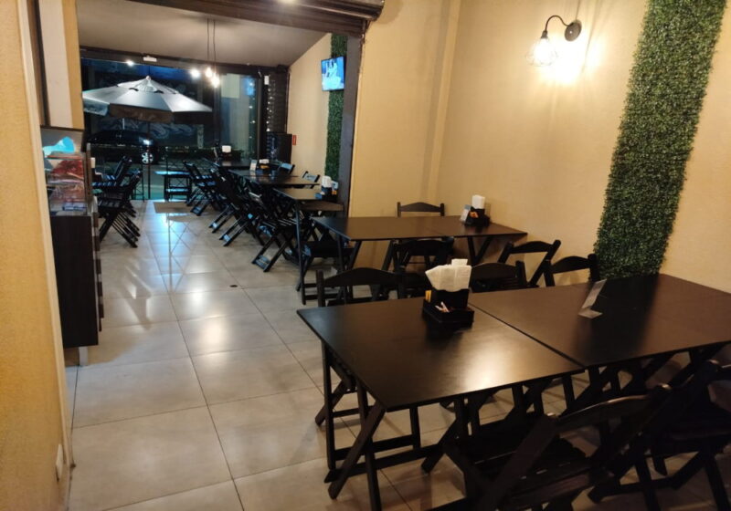 REF. 3947 - Hamburgueria e Shawarma